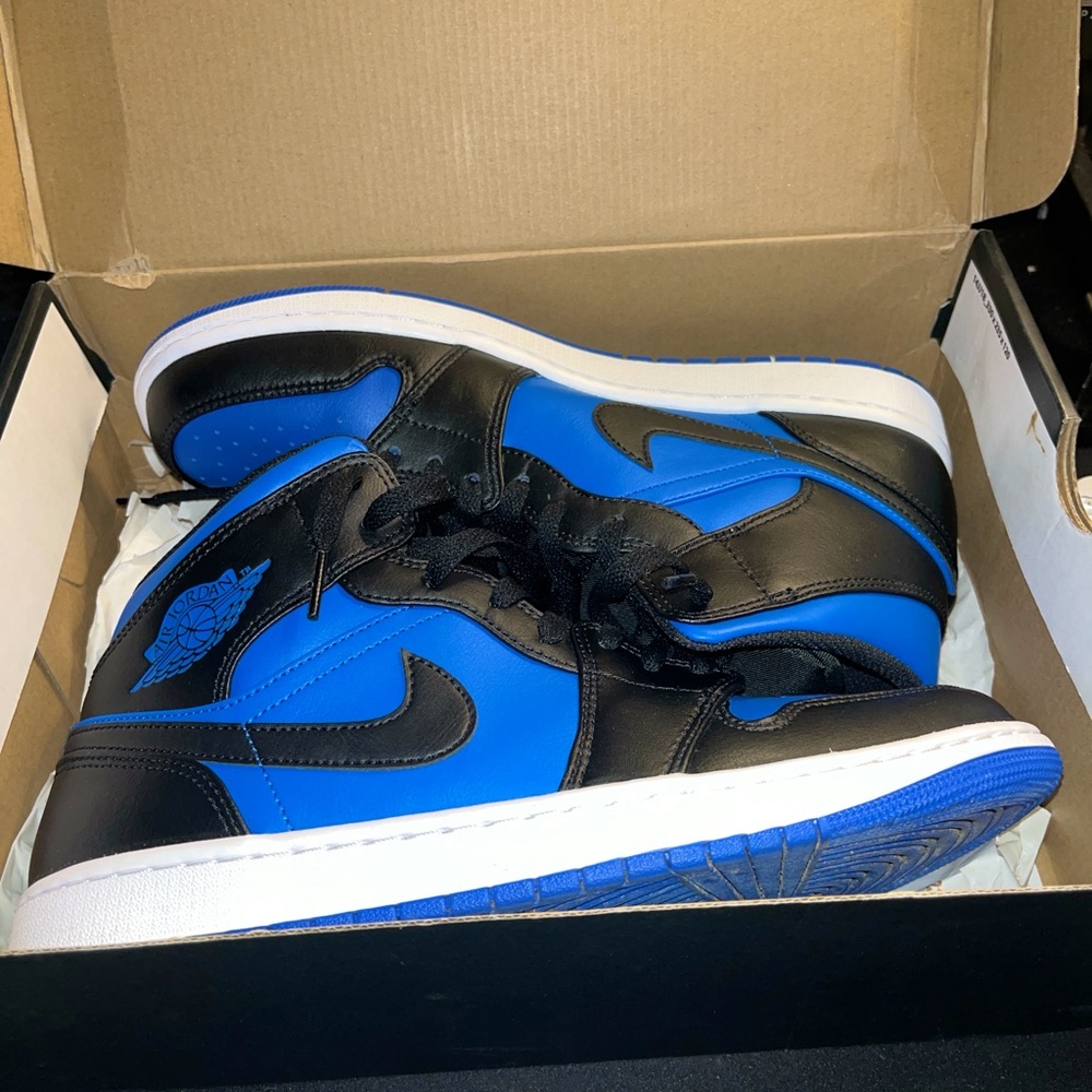 Jordan 1 Royal Blue Mids🔵👑